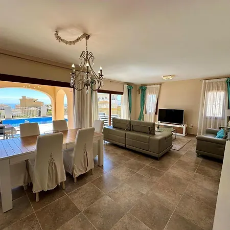 Paraiso Villa *
